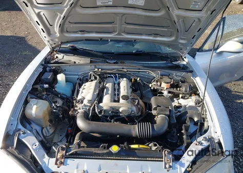 1999 Mazda Mx-5 Miata Leather Pkg/Popular Equipment Pkg/Sports Pkg/Touring Pkg z USA, uszkodzony, nr VIN JM1NB3536X0132520